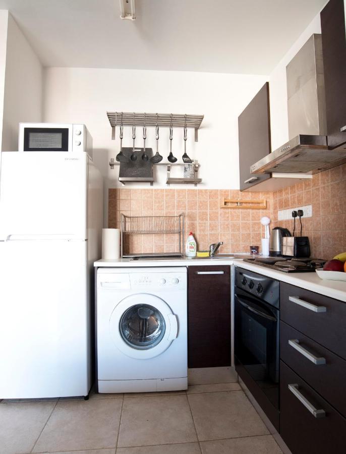 Glabur Stays - The Cozy Atelier - Nicosia City, Free Parking & Wifi, Welcomes You!!! 외부 사진